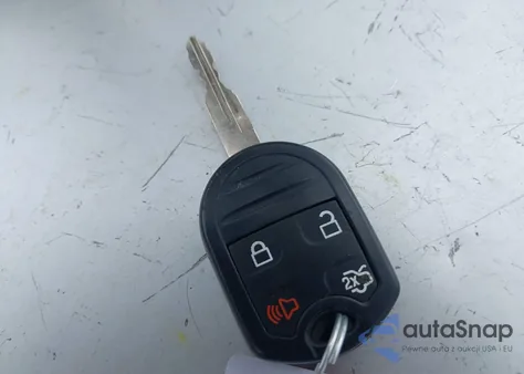 2011 Ford Escape Xlt из США, поврежденный, VIN 1FMCU9DG8BKA69244